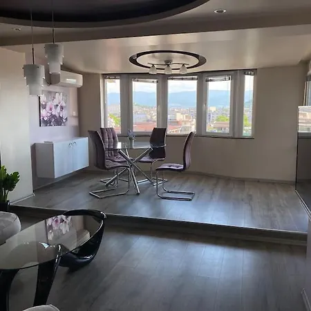 Modern 1br With Hill View & Free Street Parking Apartman Plovdiv
